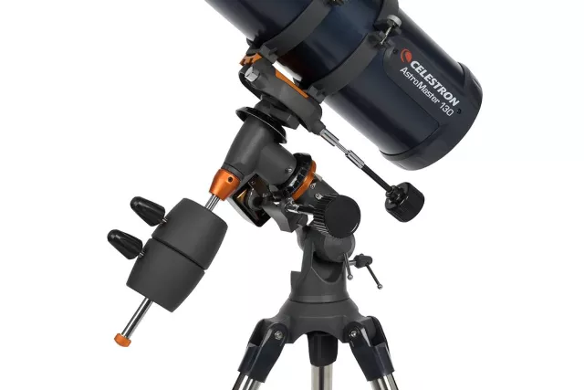 Ďalekohľad Celestron AstroMaster 130EQ + MD (#31051)