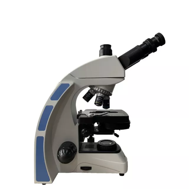 Mikroskop Levenhuk MED 45T (40-1000x)