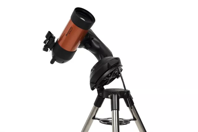 Dalekohled Celestron #11049 Nexstar 4 SE GoTo (Maksutov-Cassegrain 102/1320mm)